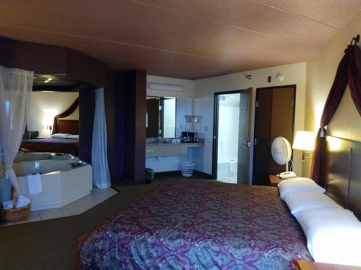 Madelia Hotel & Suites Bagian luar foto