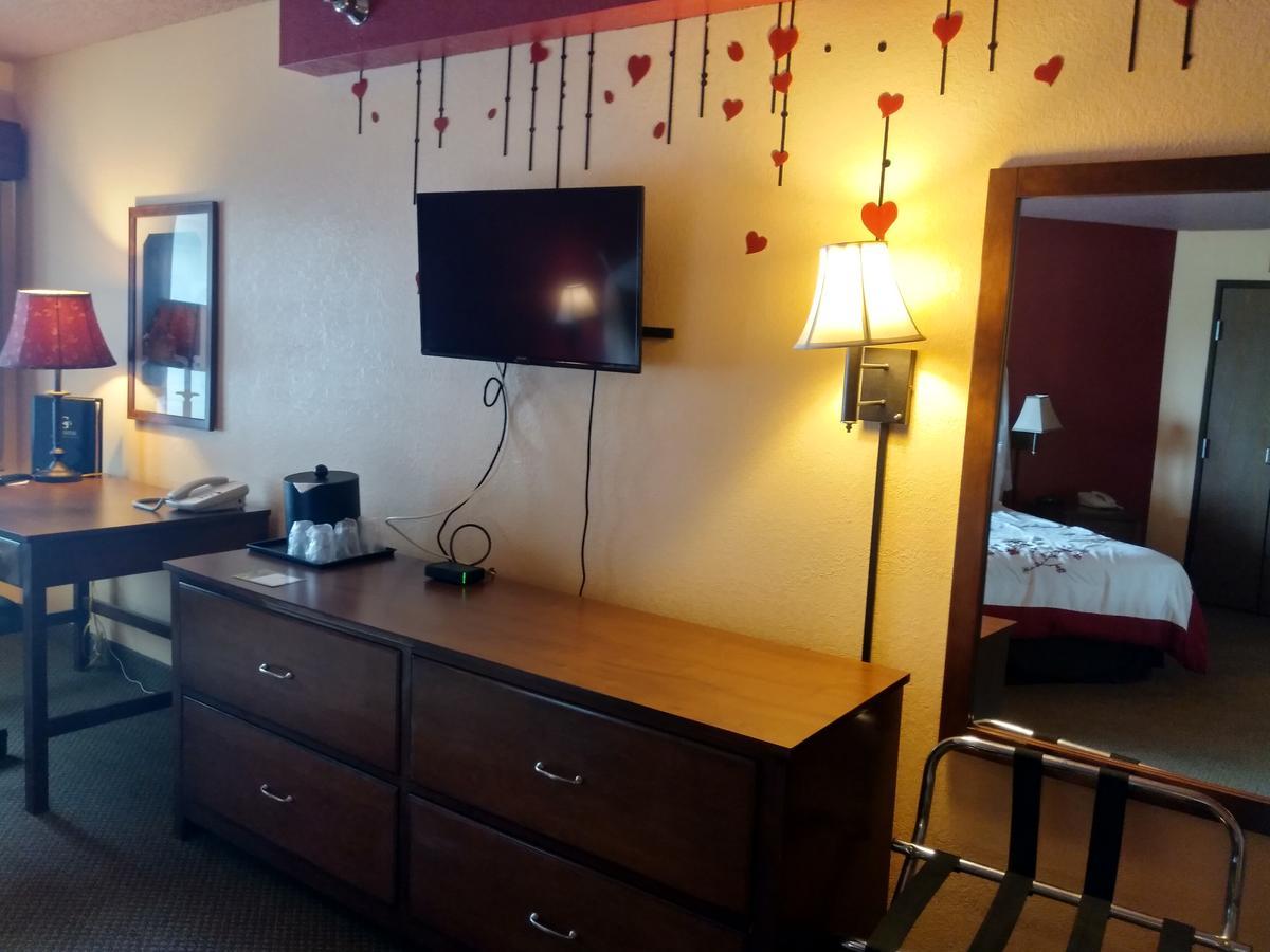 Madelia Hotel & Suites Bagian luar foto